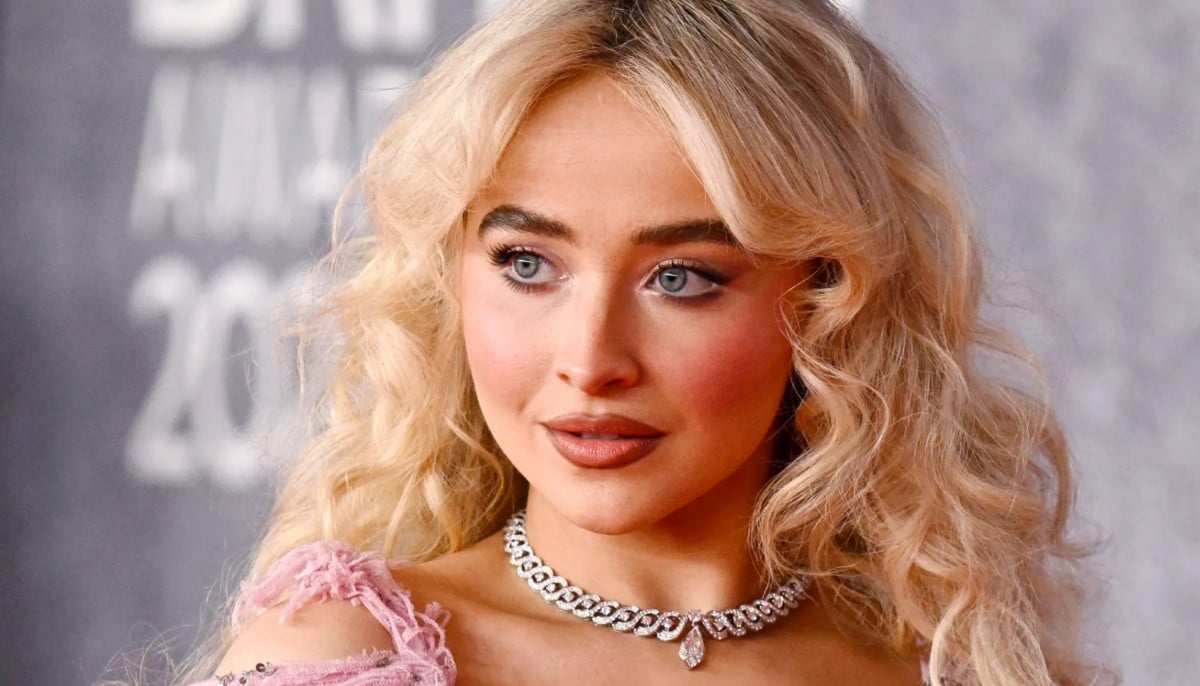 Sabrina Carpenter's Grammy joke sparks online buzz