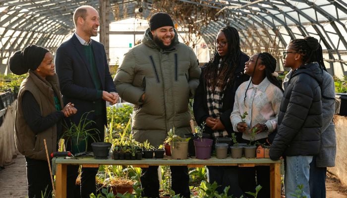 Prince William gets stuck into gardening with Hull youngsters in London