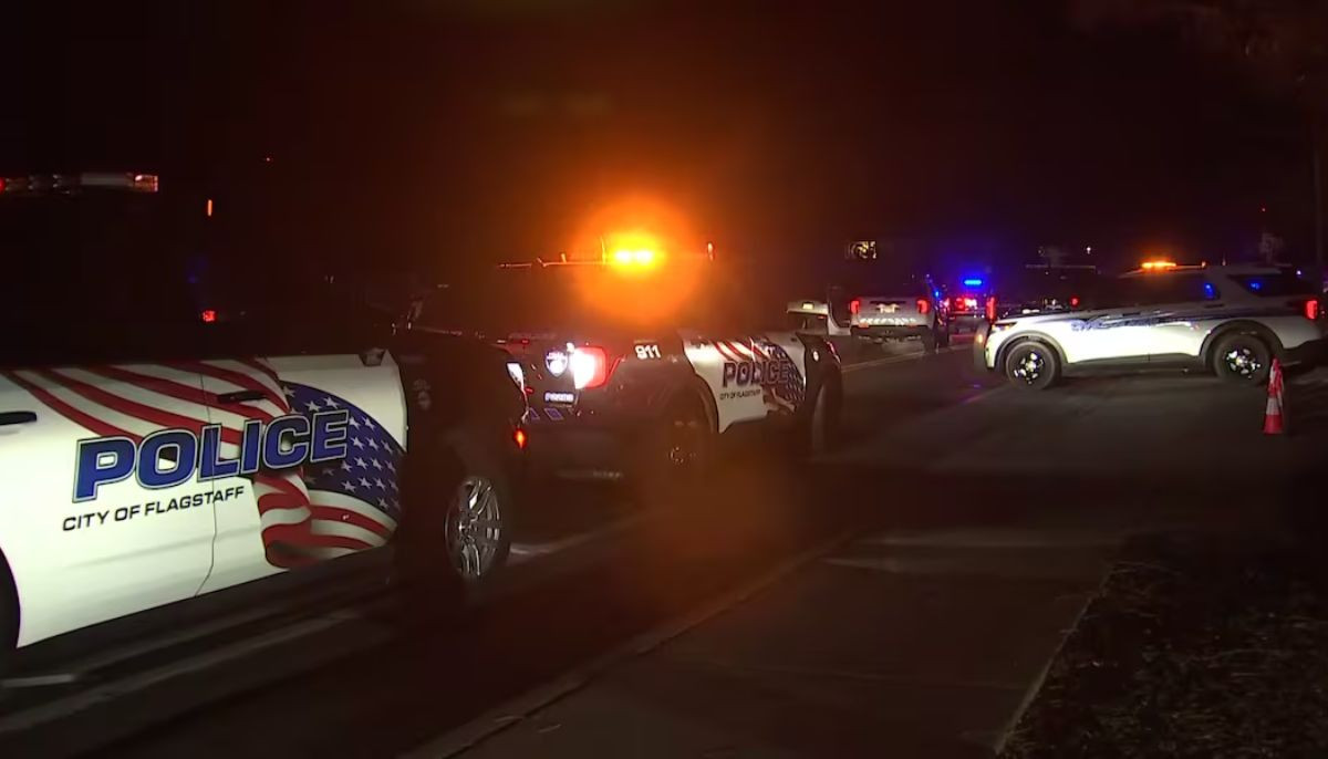 Arizona police helicopter crashes following officer-involved shooting