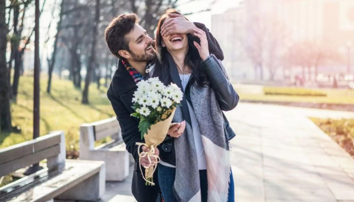 Why we need rom-coms to teach next generation how to date