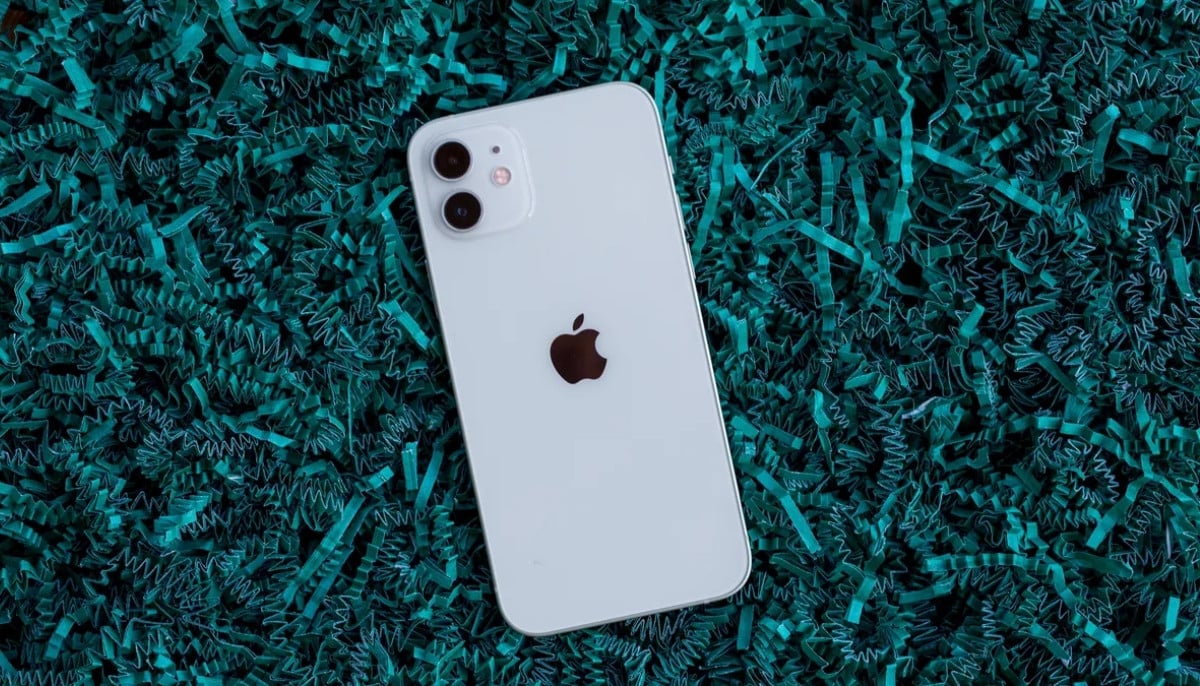 Apple set to launch affordable iPhone 17e with upgraded siri