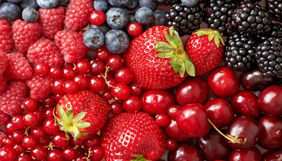 Berries could make your brain two years younger, says top doctor