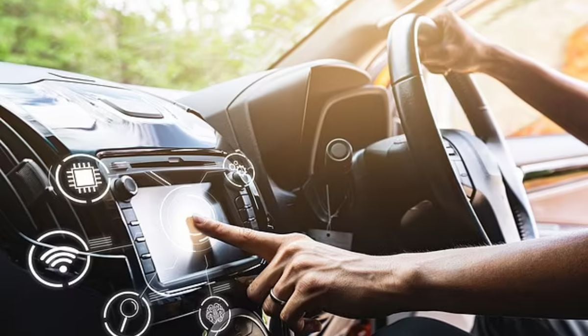 Buttons are back: Why car makers are ditching touchscreens for knobs