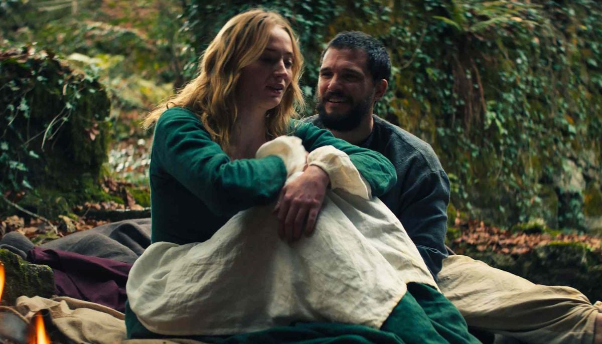 Sophie Turner and Kit Harington retch after awkward movie kiss