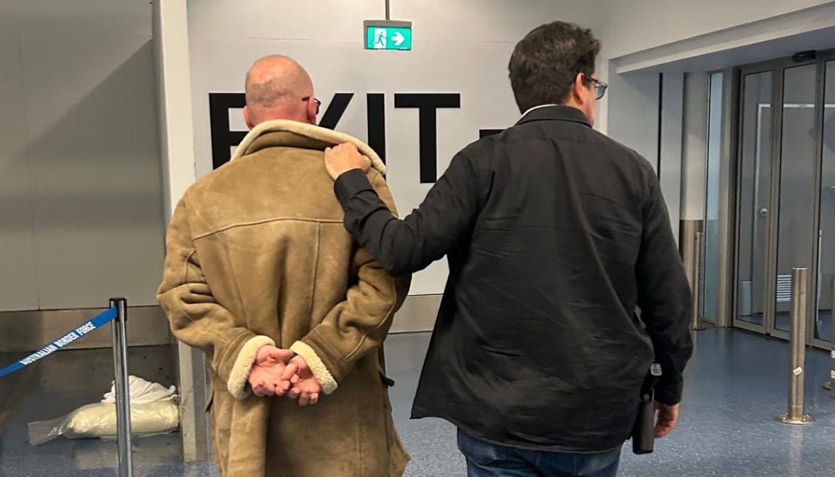 Alleged child trafficker arrested at airport for offering $700 overseas