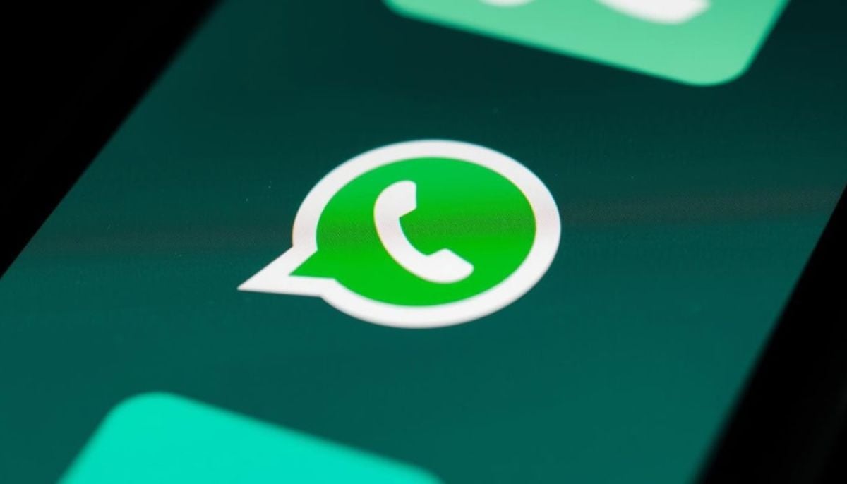 WhatsApp launches new feature to let newcomers see old group messages