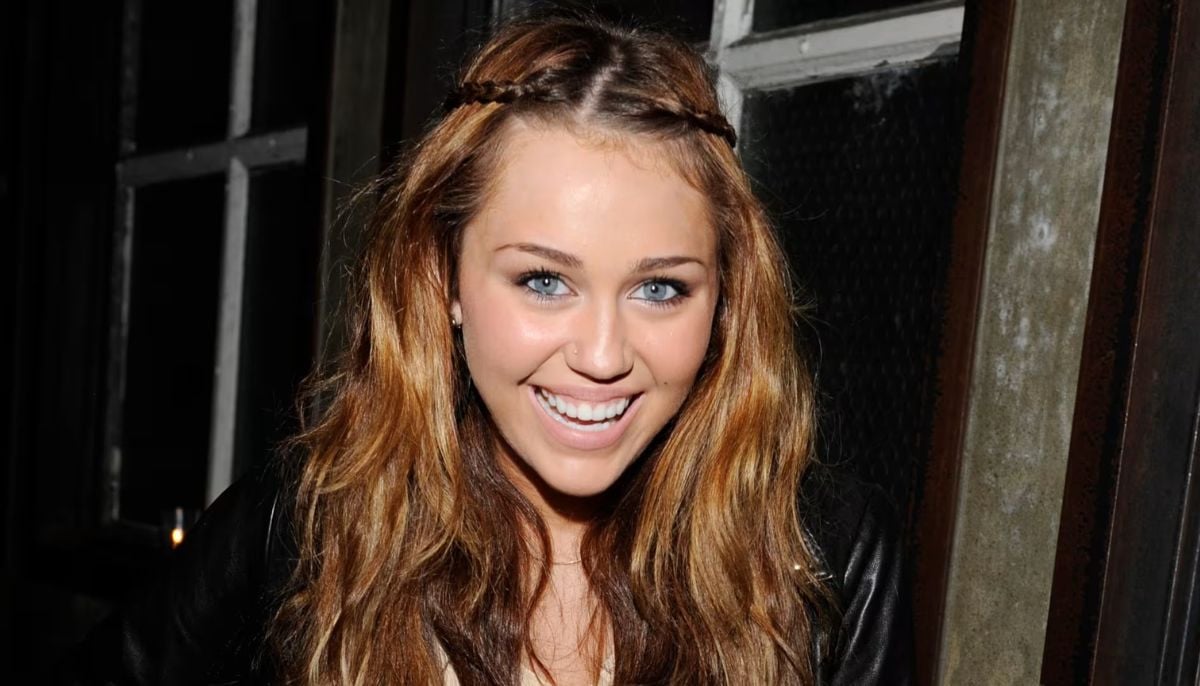 Miley Cyrus wears iconic 'Hannah Montana' wig ahead of 20th anniversary special