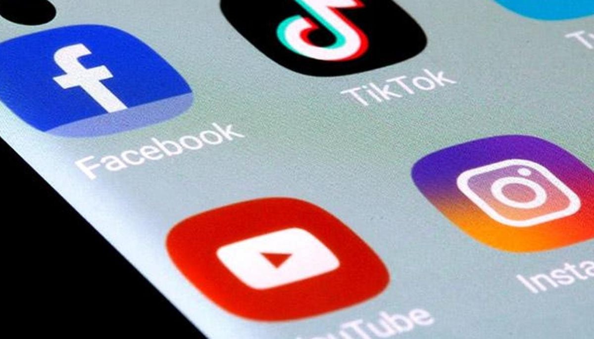 Young woman testifies social media ‘addiction’ derailed her childhood in Meta, Google trial