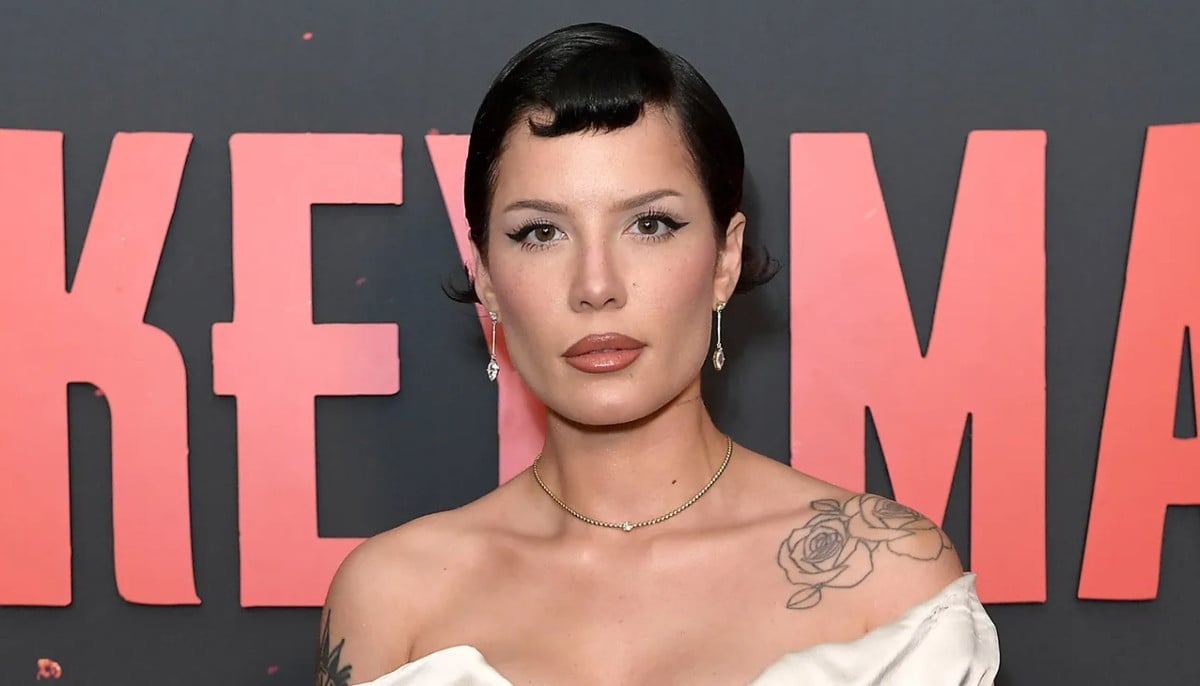 Tumblr faces backlash after omitting Halsey from 19th birthday highlights