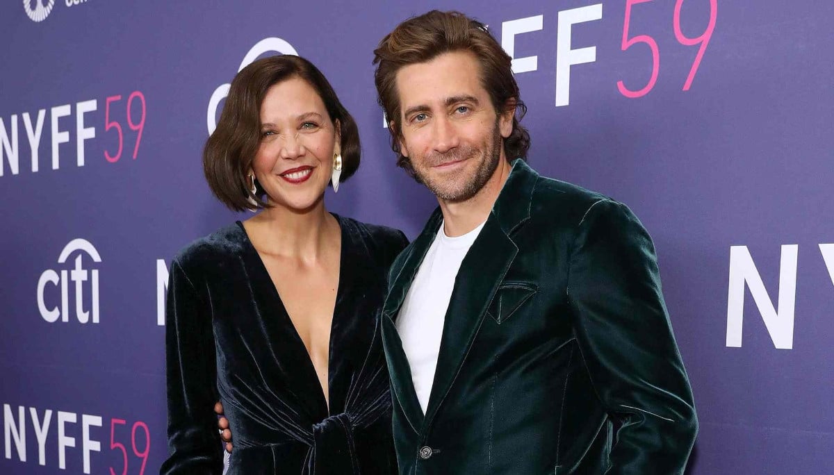 Jake Gyllenhaal finds sister Maggie’s secret message on 'The Late Show'