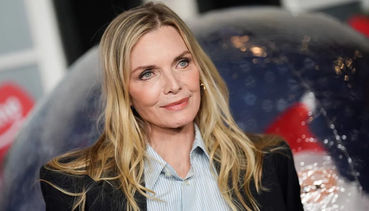 Michelle Pfeiffer's timeless beauty stuns social media