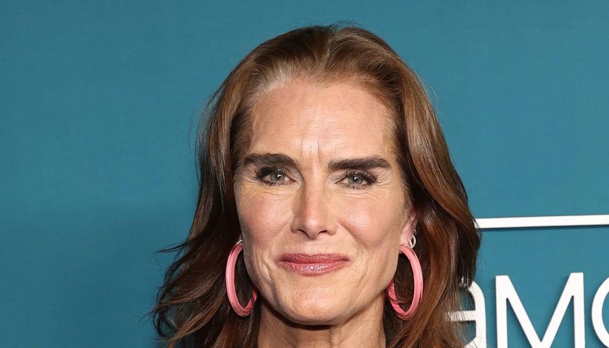 Brooke Shields opens up about brief romance with JFK Jr.