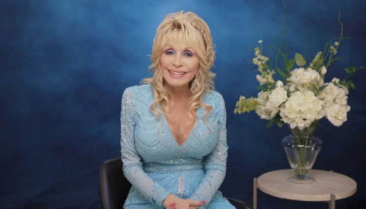 Dolly Parton reportedly set to marry again following year of mourning