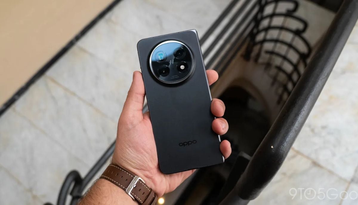 Oppo's latest foldable: Nearly crease-free design