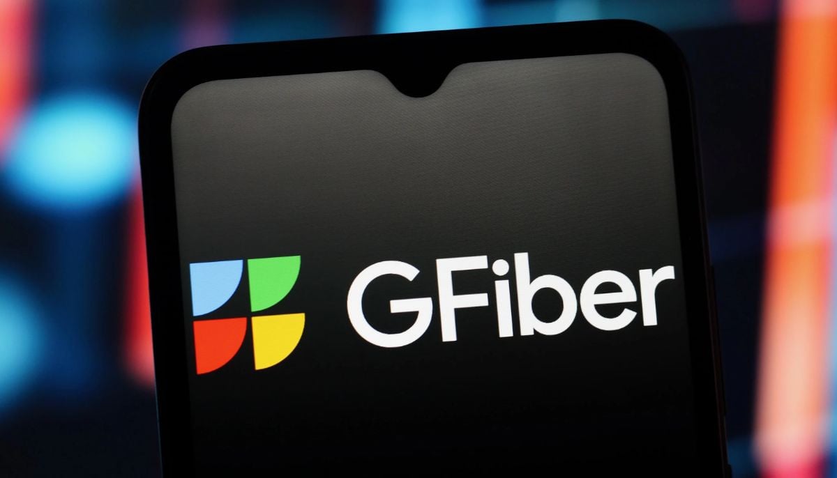 Google sells stake in fiber business, becomes minority owner