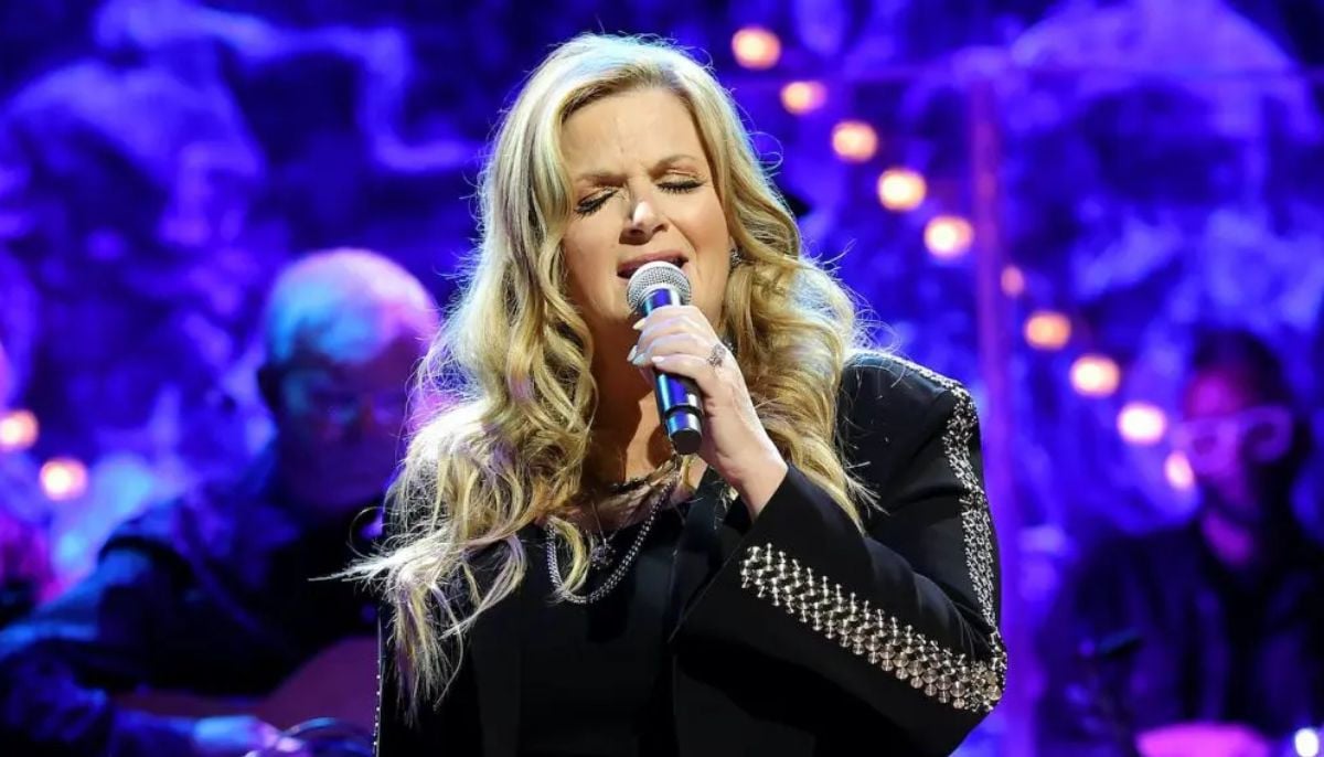 Trisha Yearwood urges women in 'Country Music': 'Embrace your unique self'