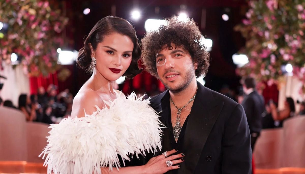 Selena Gomez spotted beachside with Benny Blanco amid foot controversy
