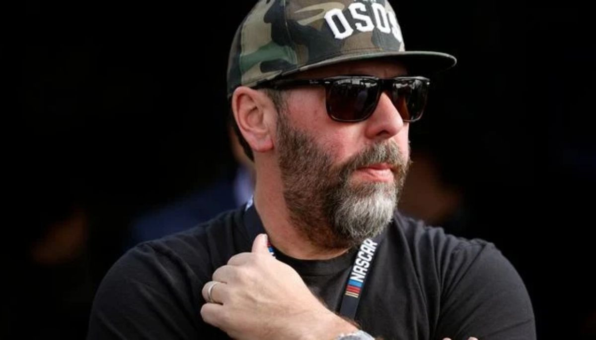 Comedian Bert Kreischer grateful to God after near-deadly tour bus fire