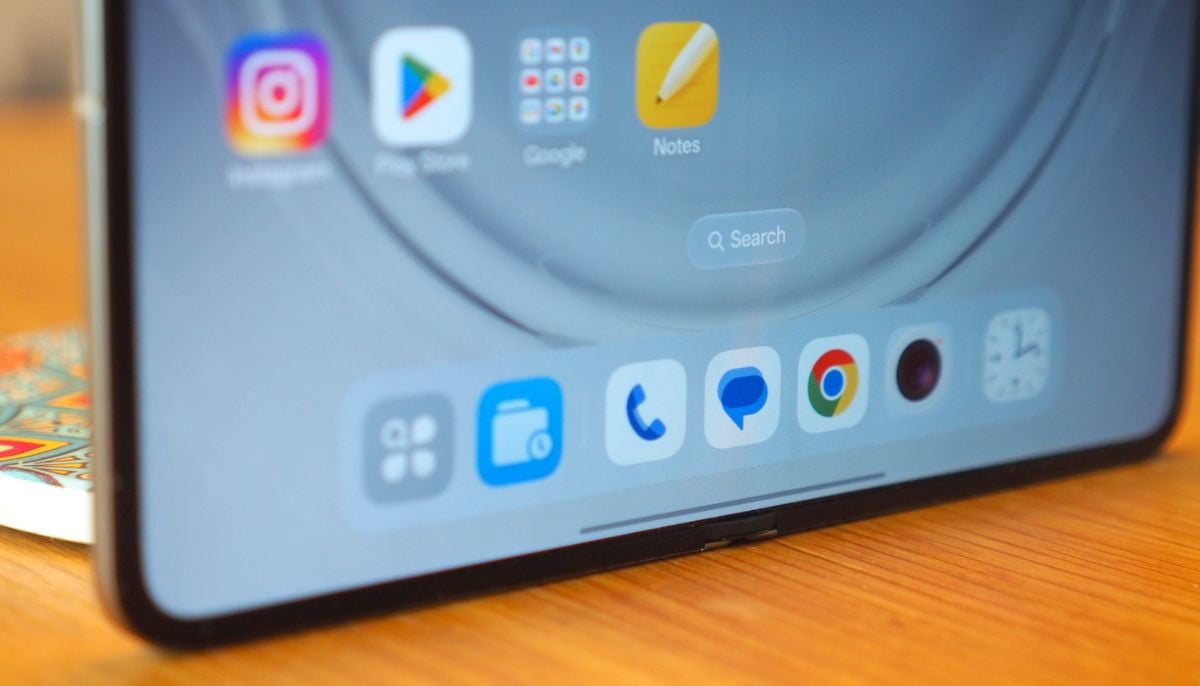 Oppo's nearly creaseless foldable won't launch in Europe