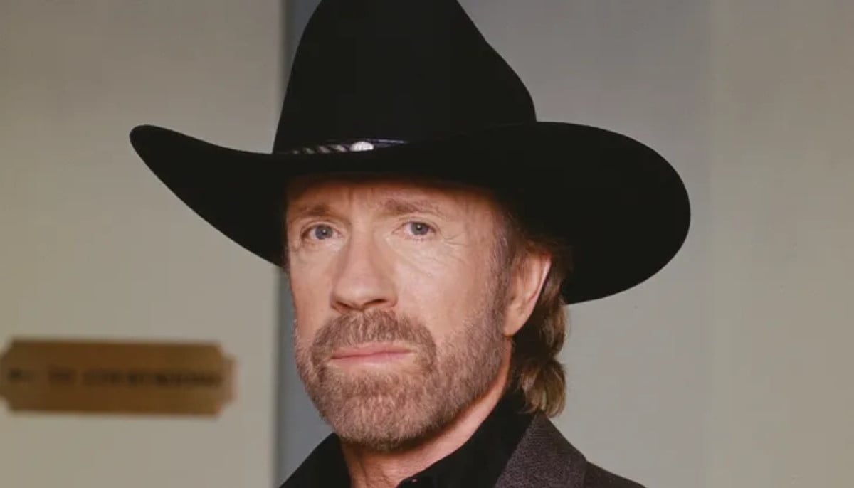 &amp;apos;Walker, Texas Ranger&amp;apos; star Chuck Norris rushed to hospital on Kauai