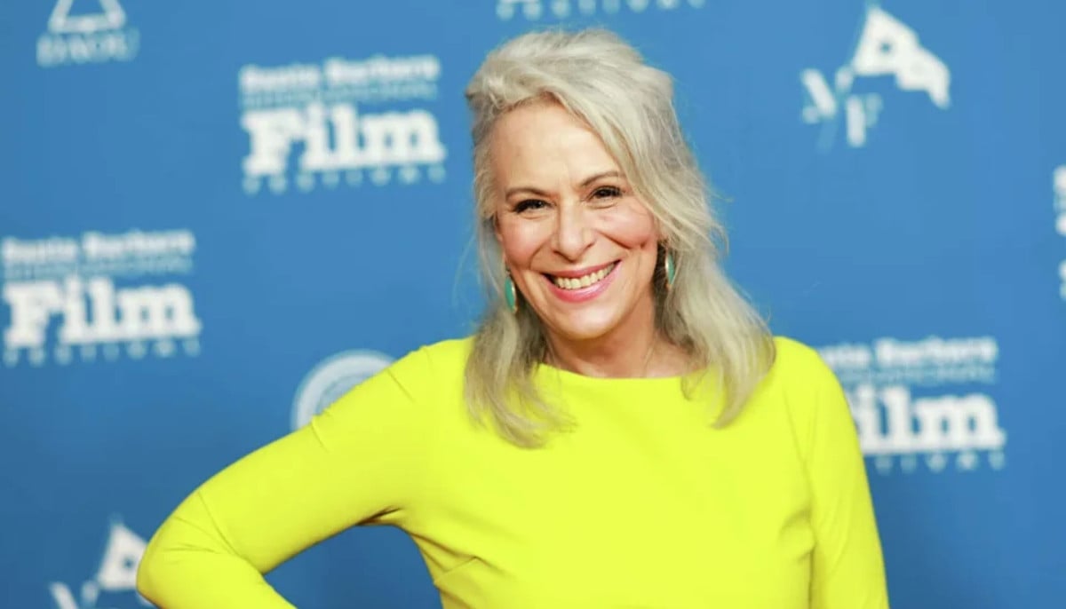 Jane Kaczmarek marries high school sweetheart half a century later