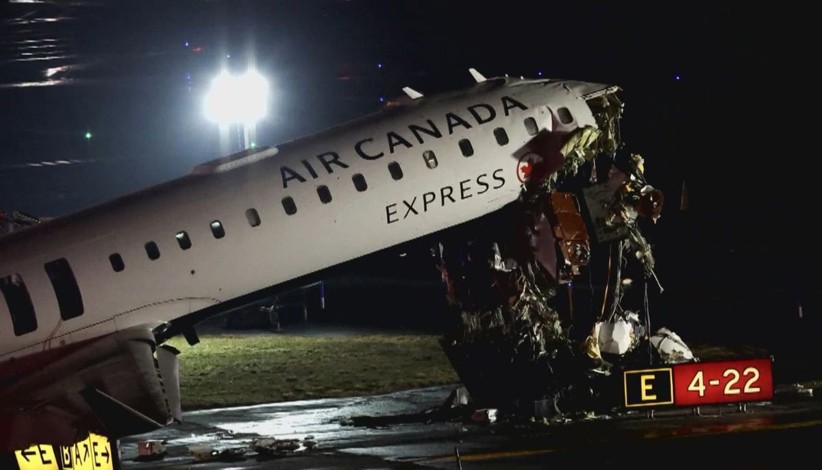 New video captures deadly crash between Air Canada flight and firetruck at LaGuardia