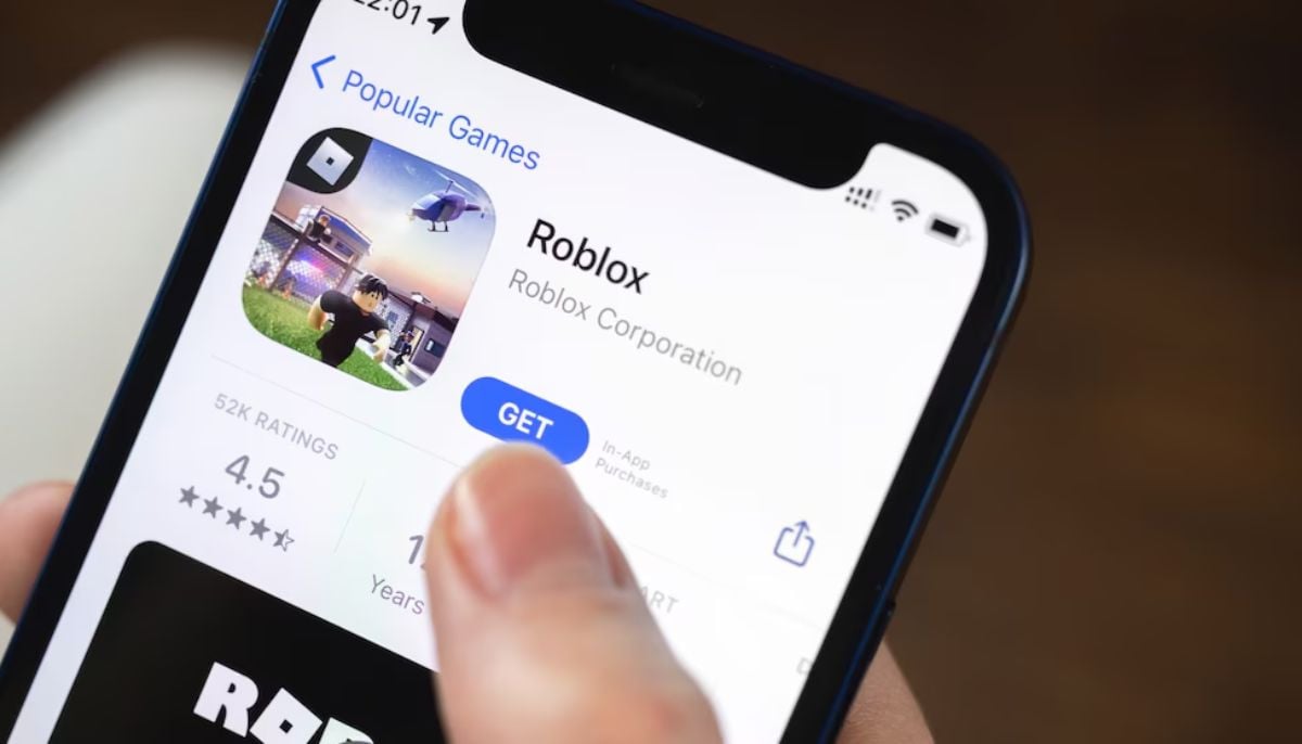 Roblox developer urges parents to monitor children 24/7