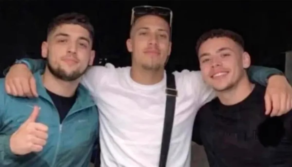 Influencer MiddleNameMason mourns three friends lost in devastating car crash