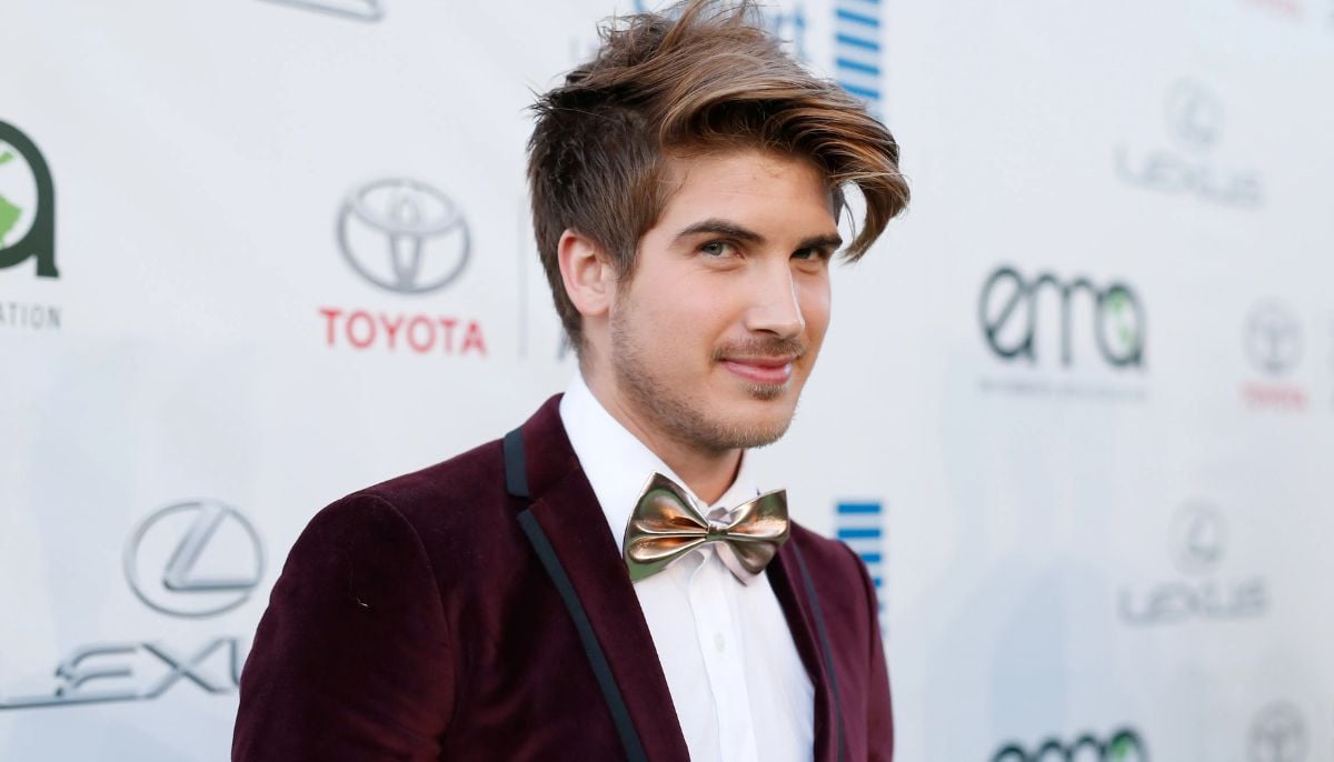 Joey Graceffa reflects on &amp;apos;Amazing Race&amp;apos; producer&amp;apos;s on-camera outing attempt
