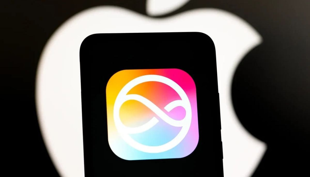 Apple hires ex-Google executive to lead AI marketing push