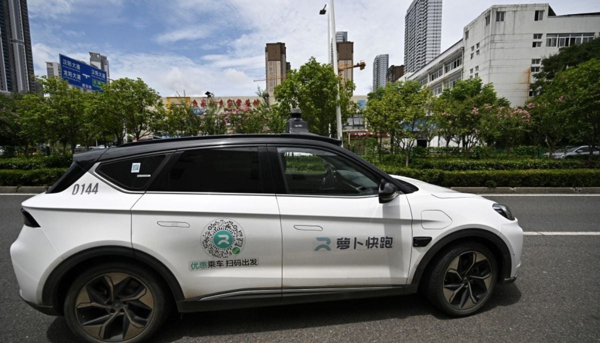 Baidu robotaxis stop mid-traffic, triggering crashes in Wuhan, China