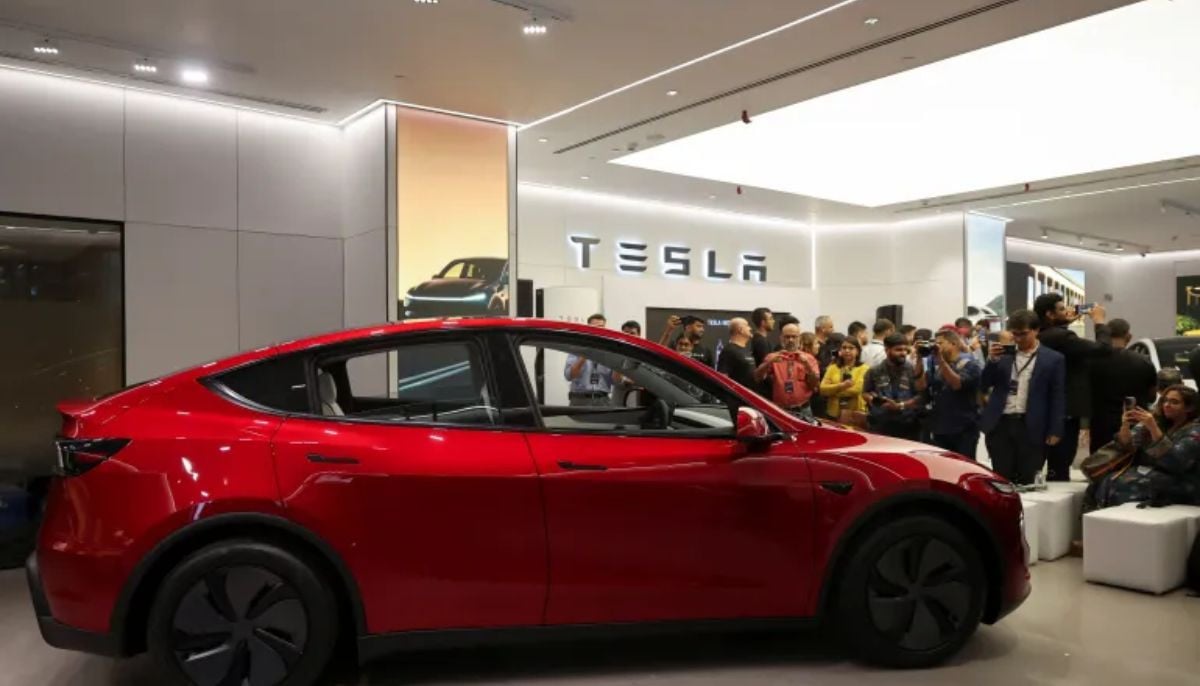 US regulator ends Tesla smart summon investigation, cites no injuries