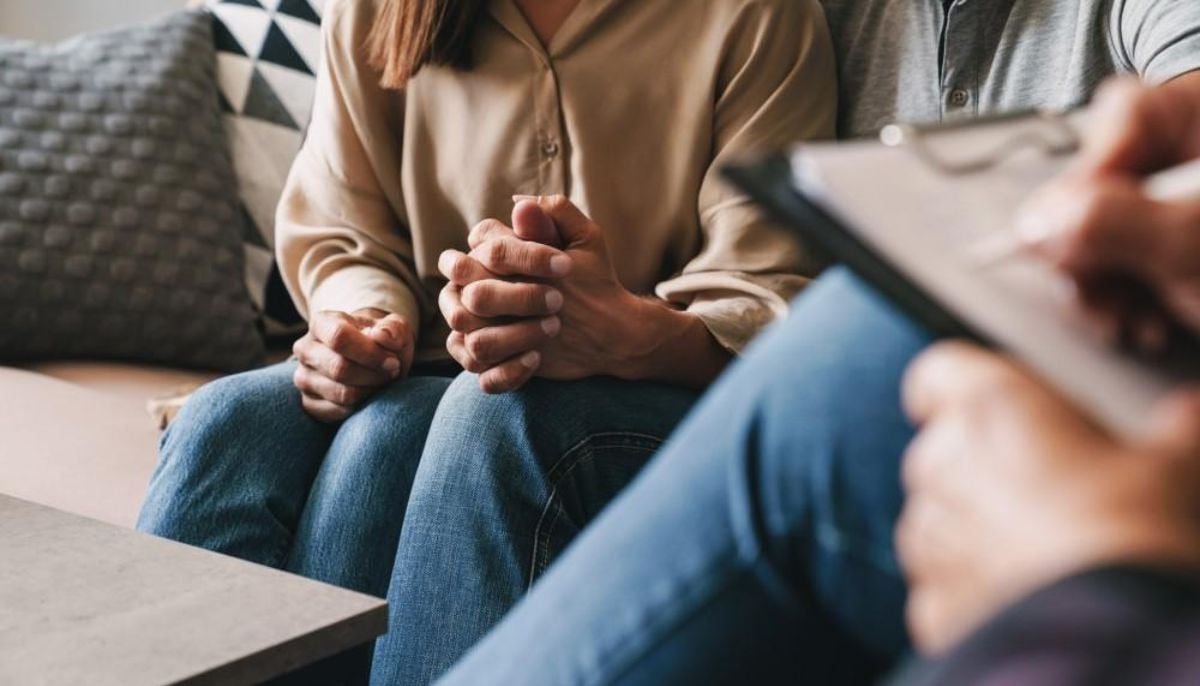 Expert reveals five essential questions for evaluating romantic partnerships