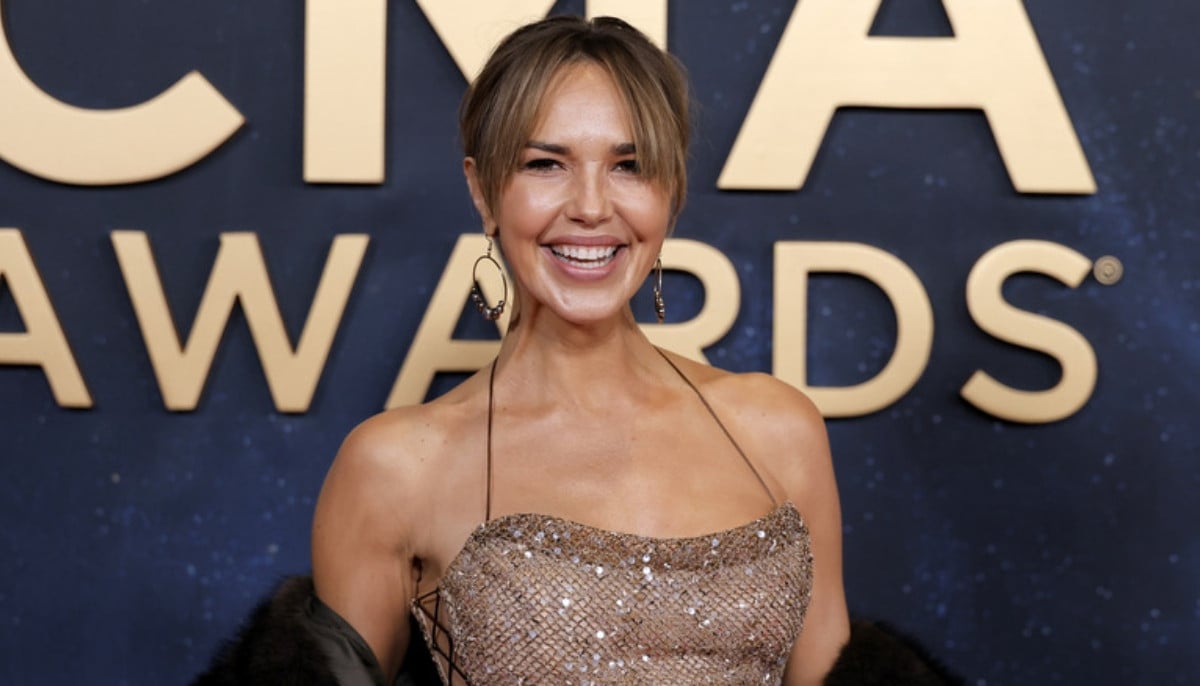 Arielle Kebbel opens up about working in the ‘Yellowstone’ world without meeting Taylor Sheridan
