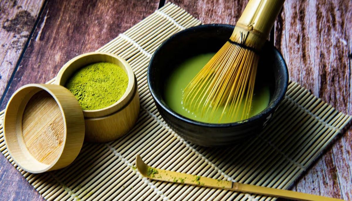 How to safely incorporate matcha into daily routines for symptomatic relief