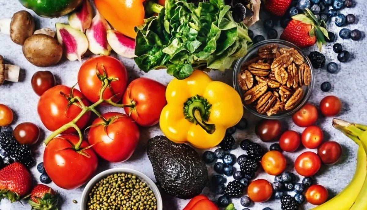 How light cooking improves safety and digestion of common garden vegetables