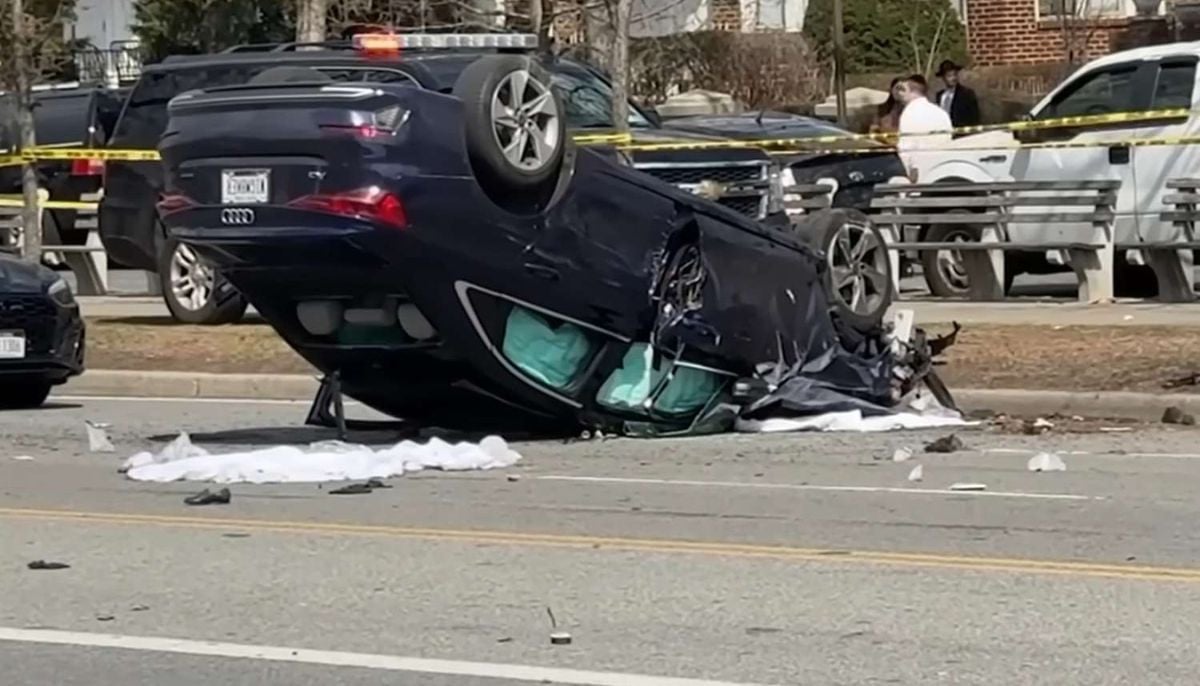 Pregnant mother gives birth to baby girl after tragic crash