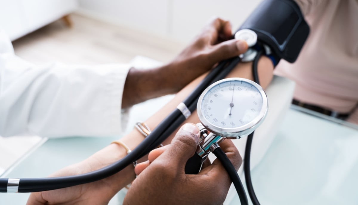 Doctors urge urine tests after high blood pressure diagnosis to detect kidney damage