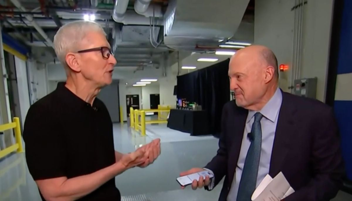 Jim Cramer praises Tim Cook&amp;apos;s &amp;apos;near impossible&amp;apos; achievement as Apple CEO