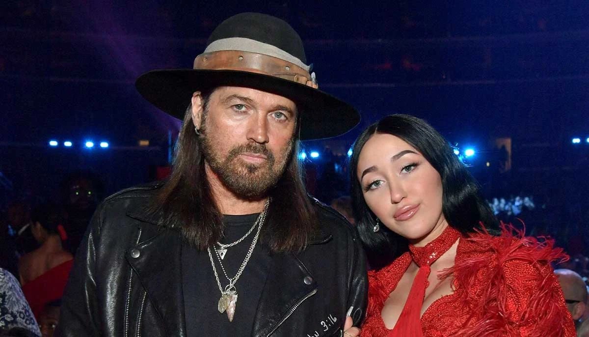 Noah Cyrus and Billy Ray Cyrus debut new song live at Stagecoach Festival