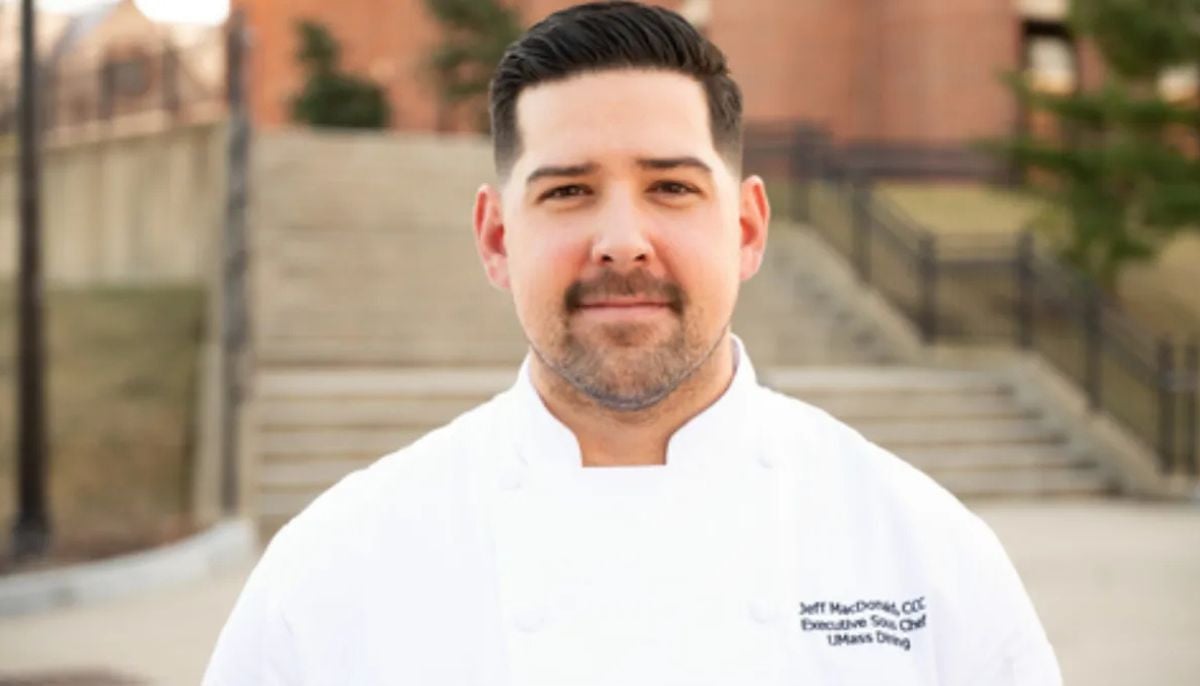 Award winning chef Jeffrey MacDonald arrested for murder of wife in Massachusetts
