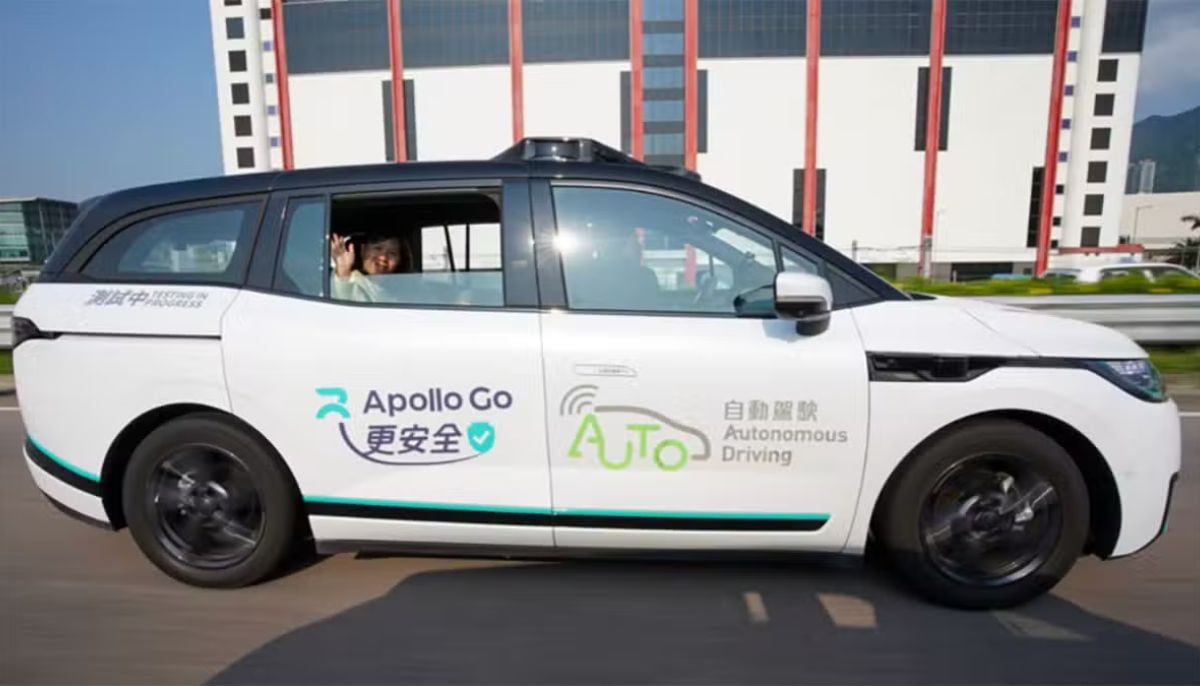 China halts new robotaxi licenses following Baidu incident