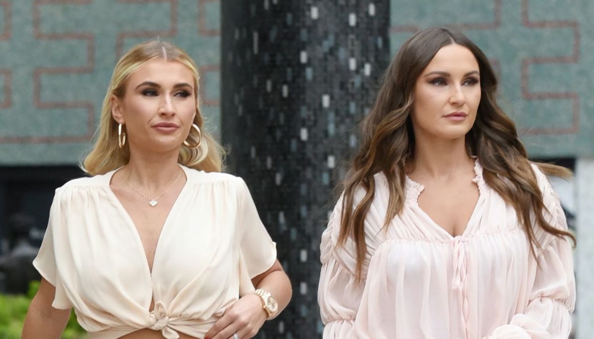 Sam and Billie Faiers reunite at glam event despite family rift rumours