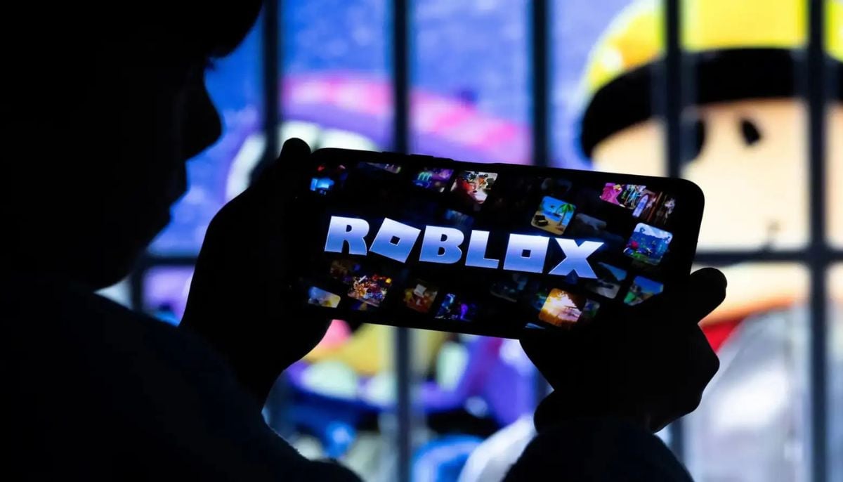 Roblox implements strict facial-scan age verification for Indonesian players