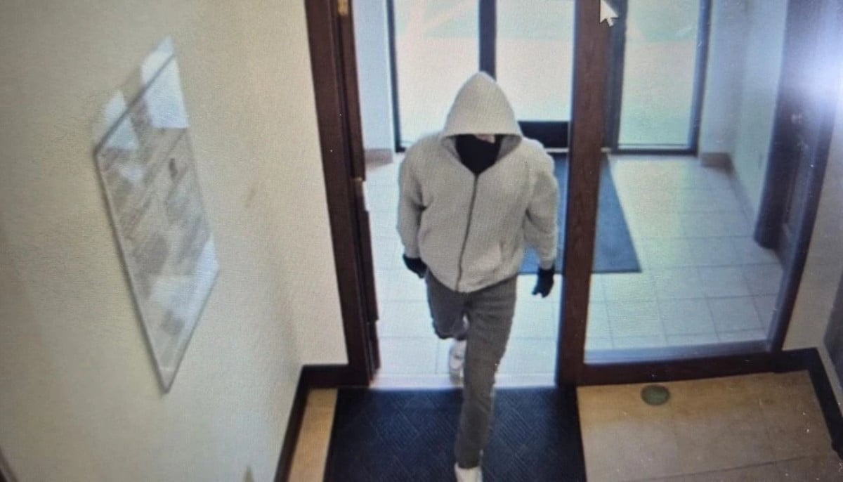 Two bank employees killed in Berea robbery as police apprehend suspect
