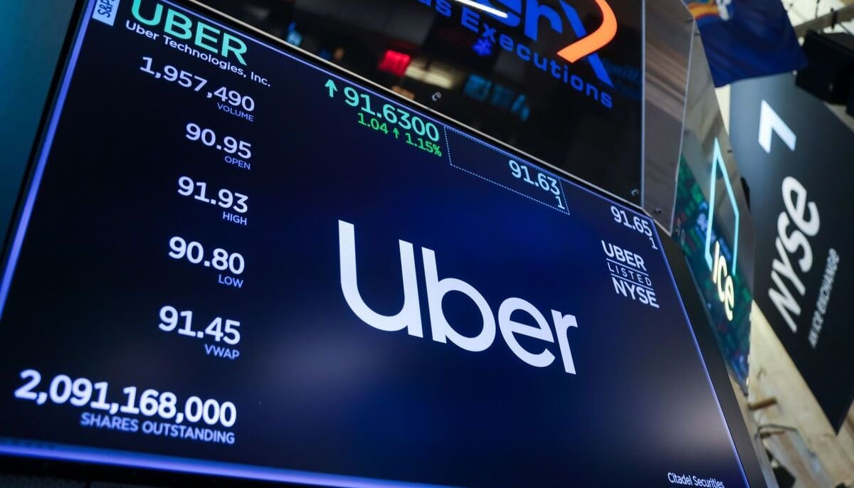 Uber shares soar 10% on surprising bookings forecast