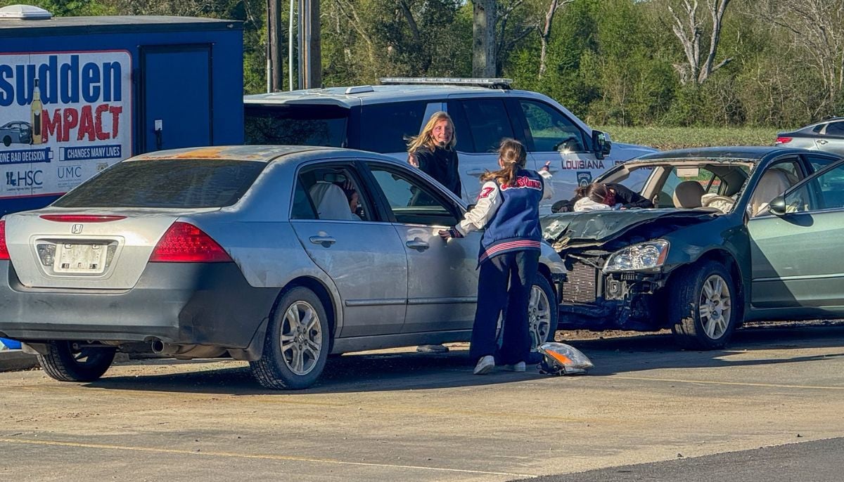 Drunk driver kills student collecting graduation cap off-campus due to parking shortage