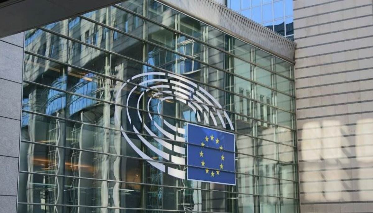 EU considers limiting US cloud platforms for sensitive government data