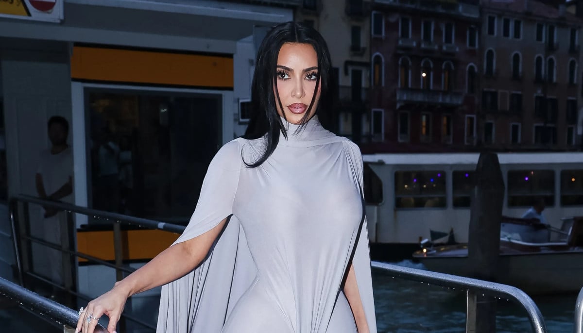 Kim Kardashian grows closer to Lewis Hamilton as friends back romance