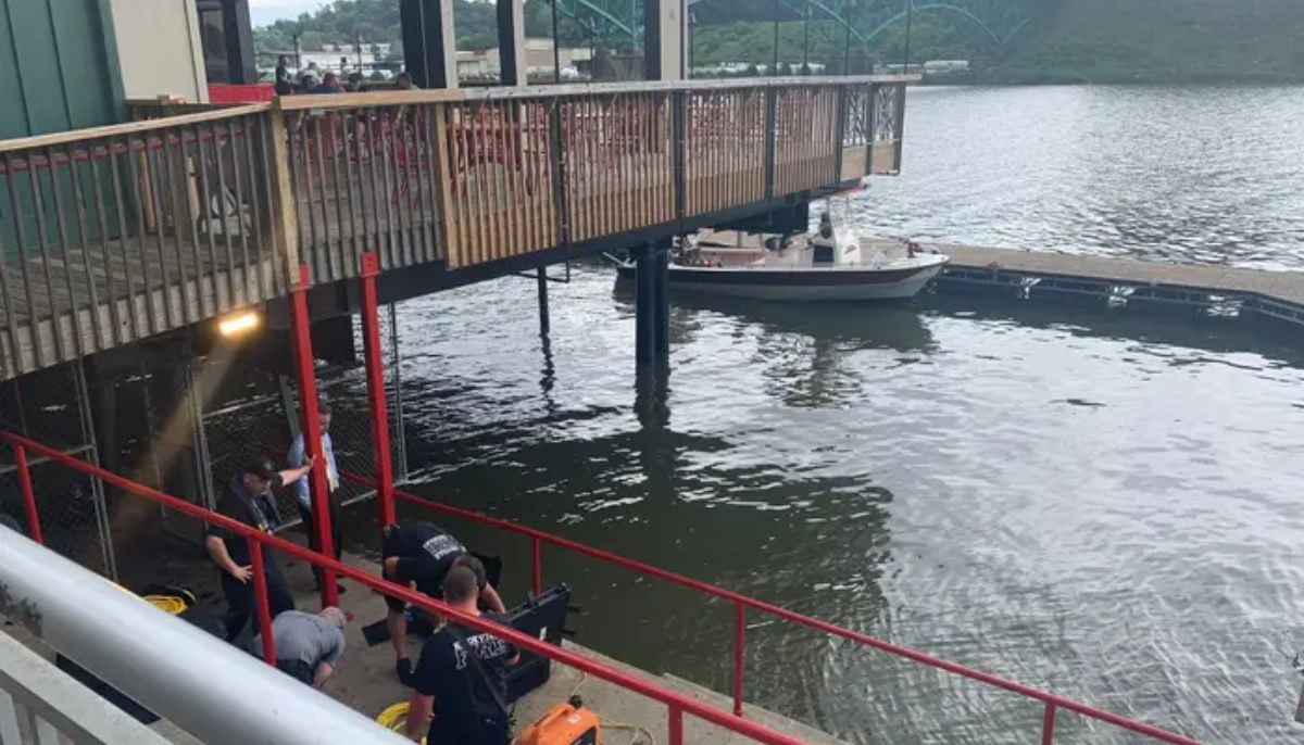 Drowning man ignored by police while pleading for help dies: Lawsuit claims